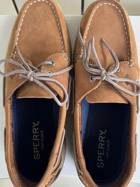 Sperry Tan Leather Moccasin-Style Boat Shoes with Gray Laces